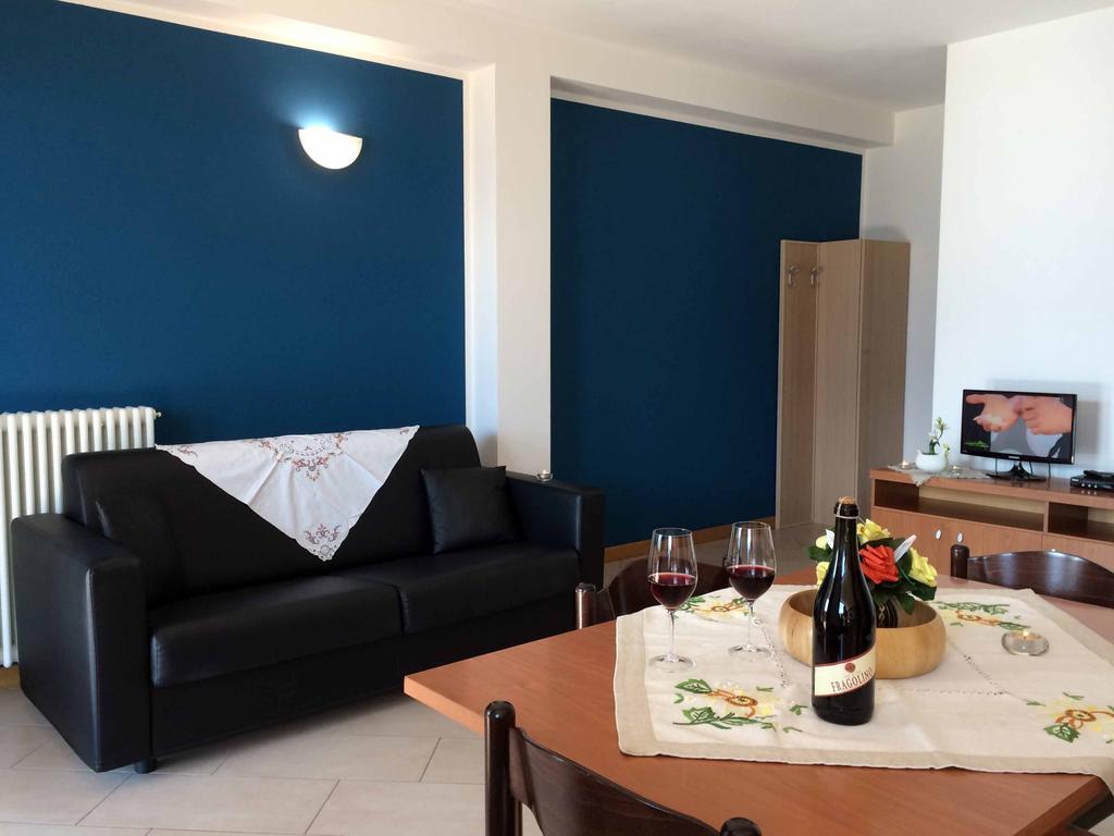 Casa Ciclamino Apartment Vercana Ruang foto